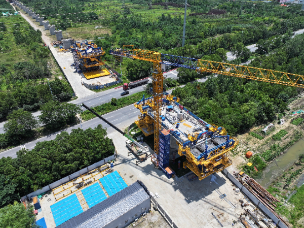 五新智能懸臂造橋機(jī)：全周期護(hù)航，以服務(wù)鋪就橋梁建設(shè)通途